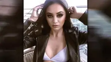 Dokumentasi Jennifer Cantik Live Bersantai Kasur